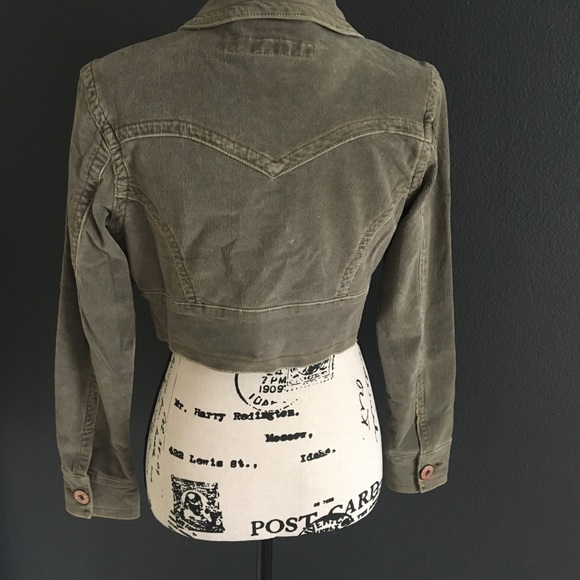 Cropped jacket - Picture 2 of 3